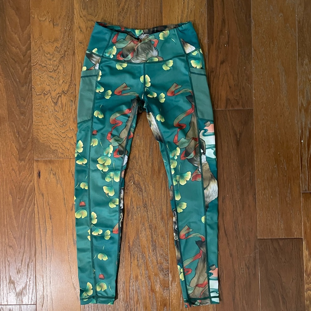 Ironyokai Green Leggins size Small